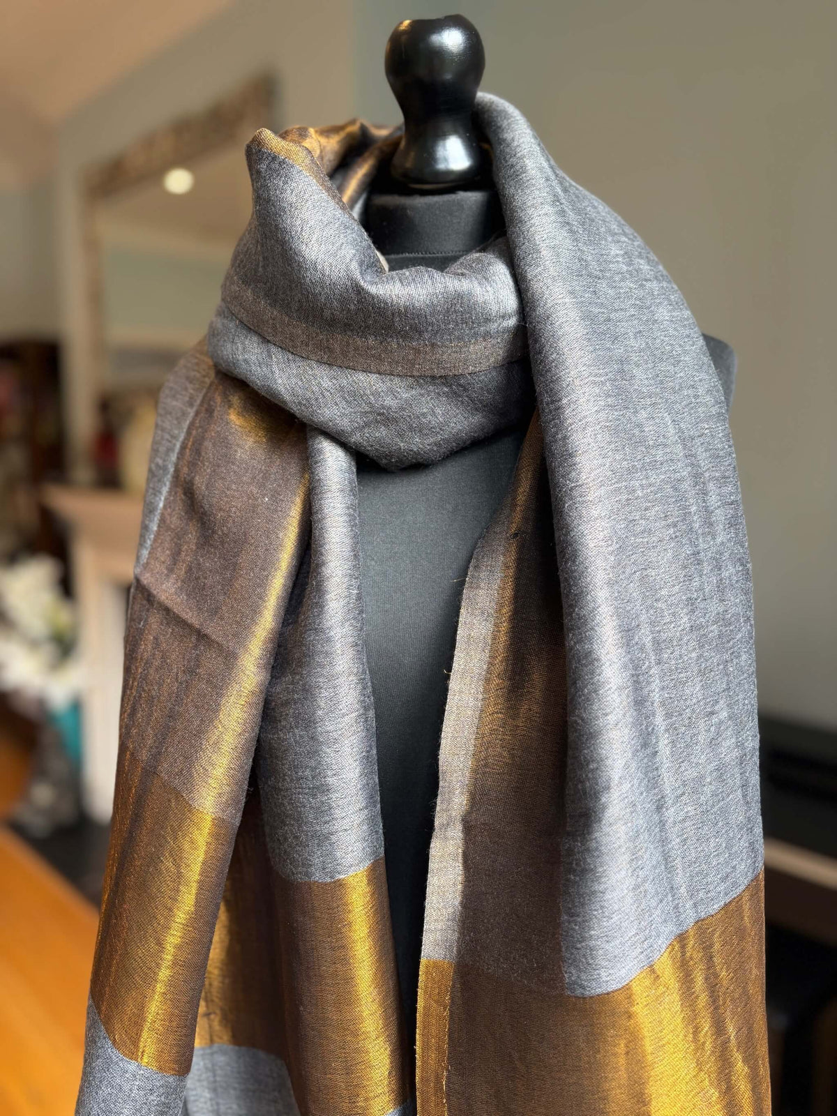 Fine wool stoles
