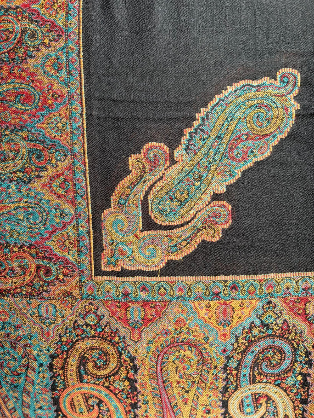 Kani Pure Wool Stole - Black with border