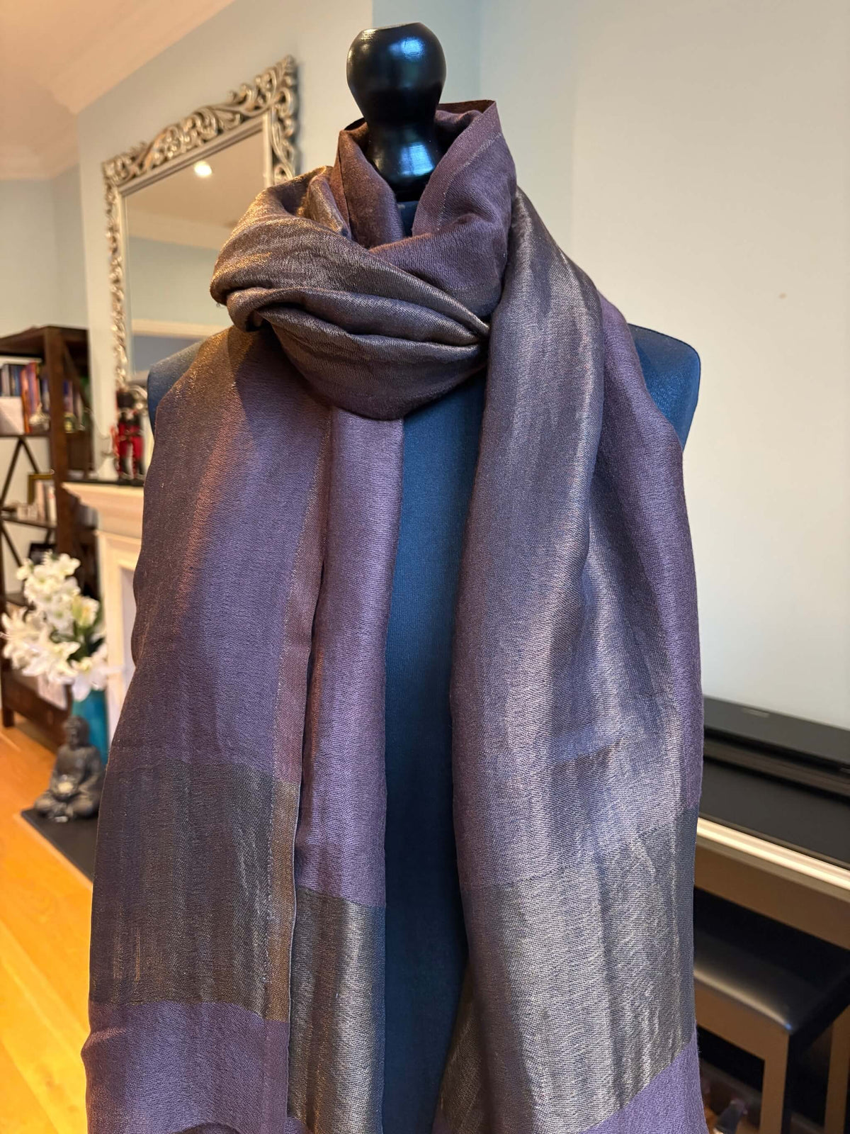 Brown Fine Wool Stole with Zari Border