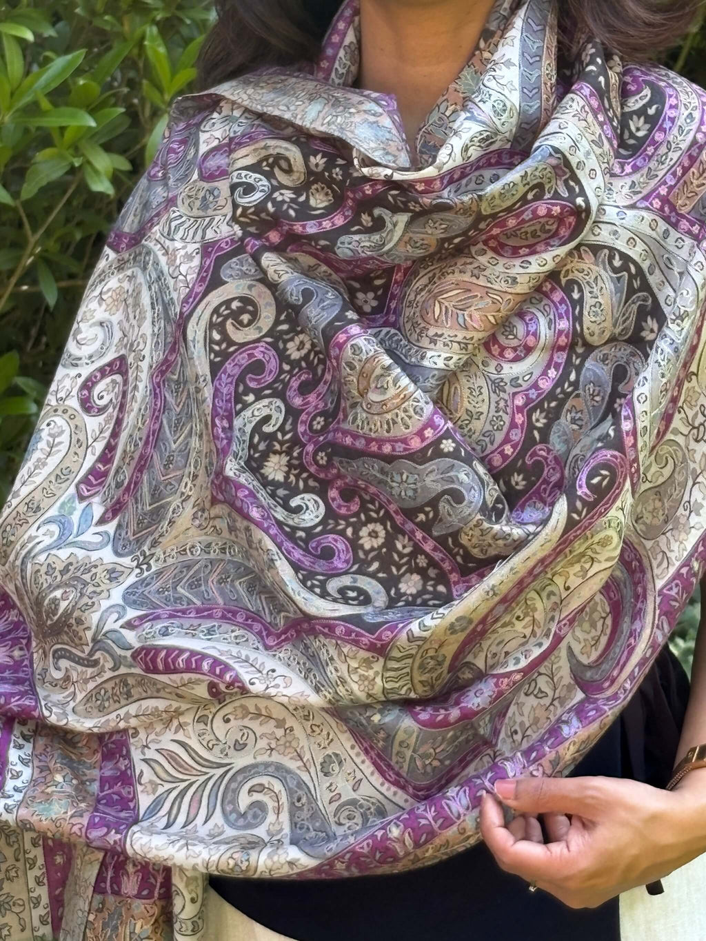 Pure Pashmina Kalamkari Embroidered Stole - Mulberry