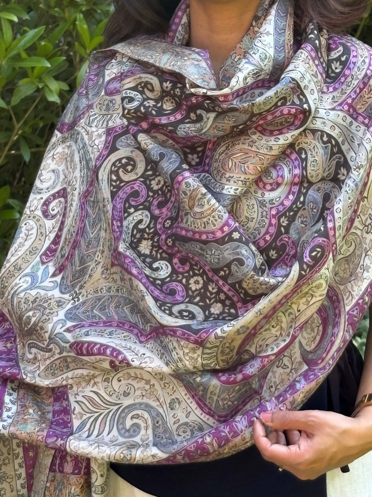 Pure Pashmina Kalamkari Embroidered Stole - Mulberry