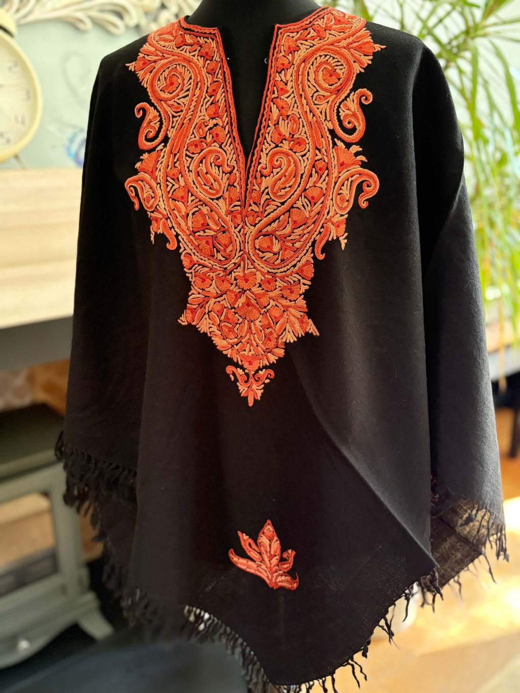 Women's Pure Wool Embroidered Poncho - Black/Red