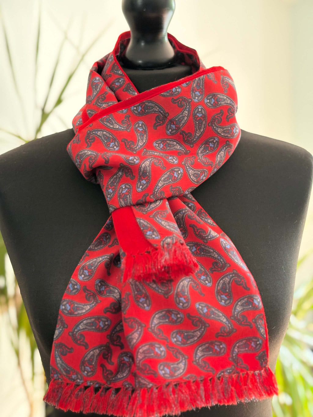 Red Paisley Wool silk muffler
